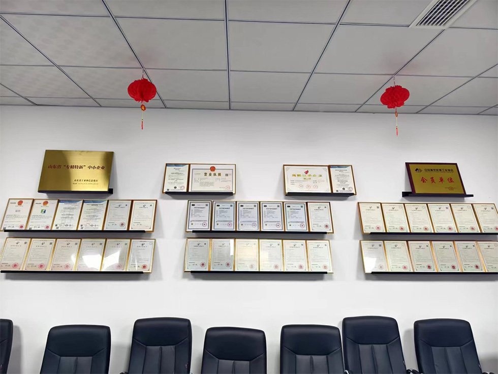 濟南韶欣耐磨材料有限公司召開戰(zhàn)略發(fā)展會議，深化質(zhì)量核心，共繪未來藍圖